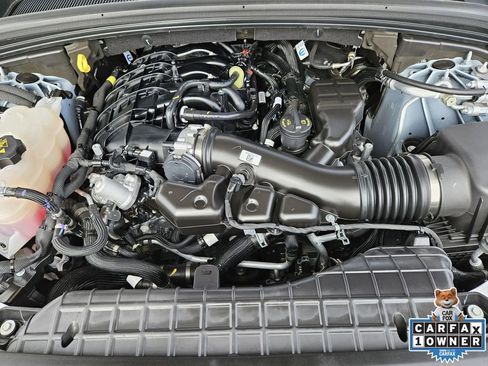 Used 2024 Jeep Grand Cherokee L Limited w/ Luxury Tech Group II image 39