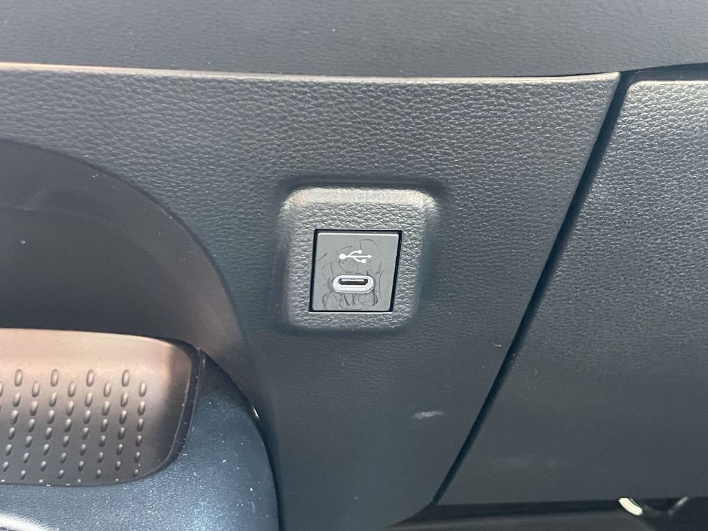 Used 2026 Toyota Corolla LE FWD image 29