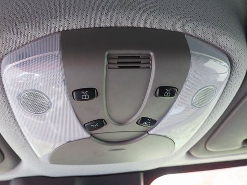 Used 2018 Mercedes-Benz Sprinter 2500 image 30