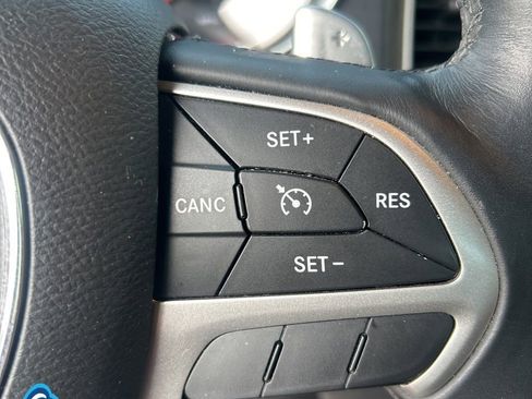 Used 2015 Dodge Charger SXT w/ Plus Group RWD image 16
