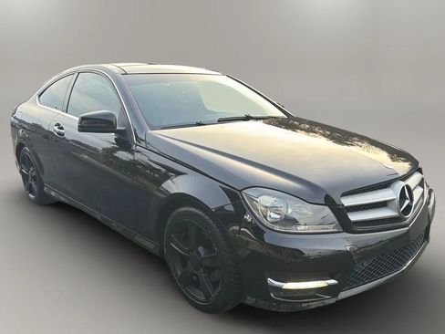 Used 2013 Mercedes-Benz C 250 Coupe image 7