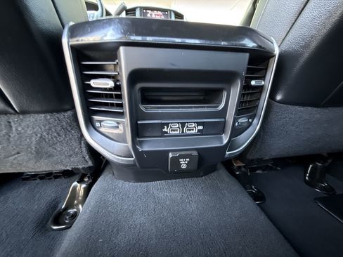 Used 2019 RAM 3500 Laramie image 23