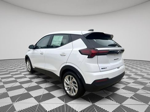 New 2027 Chevrolet Bolt LT w/ Comfort Package FWD image 3
