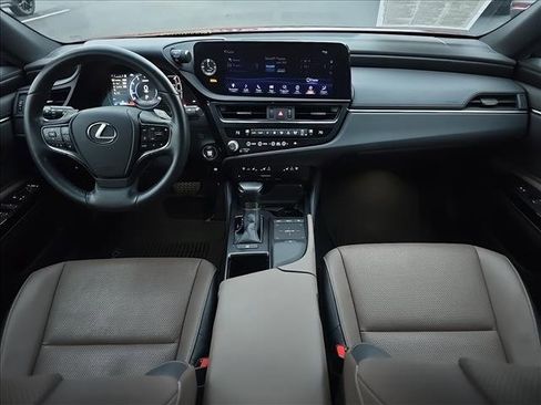 Used 2022 Lexus ES 250 w/ Premium Package image 14