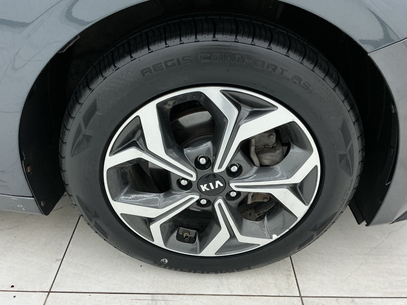 Used 2020 Kia Forte LXS FWD image 44