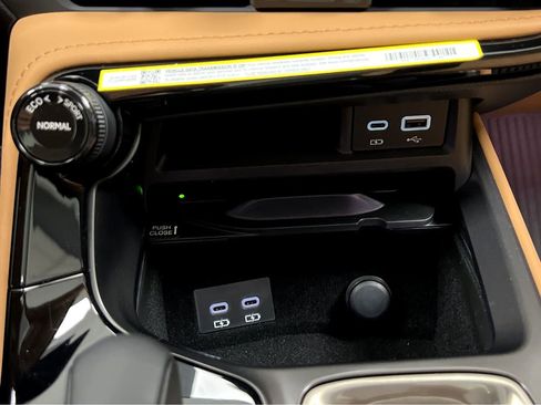 Certified 2026 Lexus NX 350 AWD w/ Accessory Package (2T) image 17