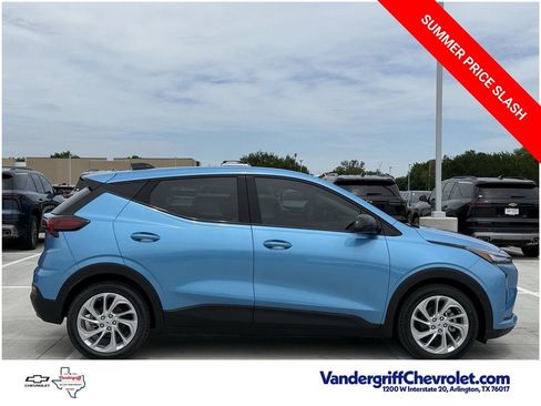 New 2027 Chevrolet Bolt LT w/ Comfort Package FWD image 3