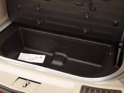 Used 2016 Cadillac SRX Luxury w/ Driver Awareness Package image 28