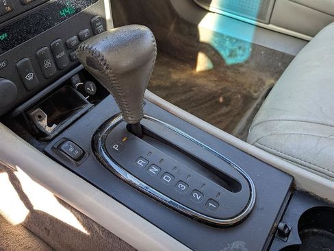 Used 1999 Cadillac Eldorado w/ Comfort/Convenience Pkg FWD image 20