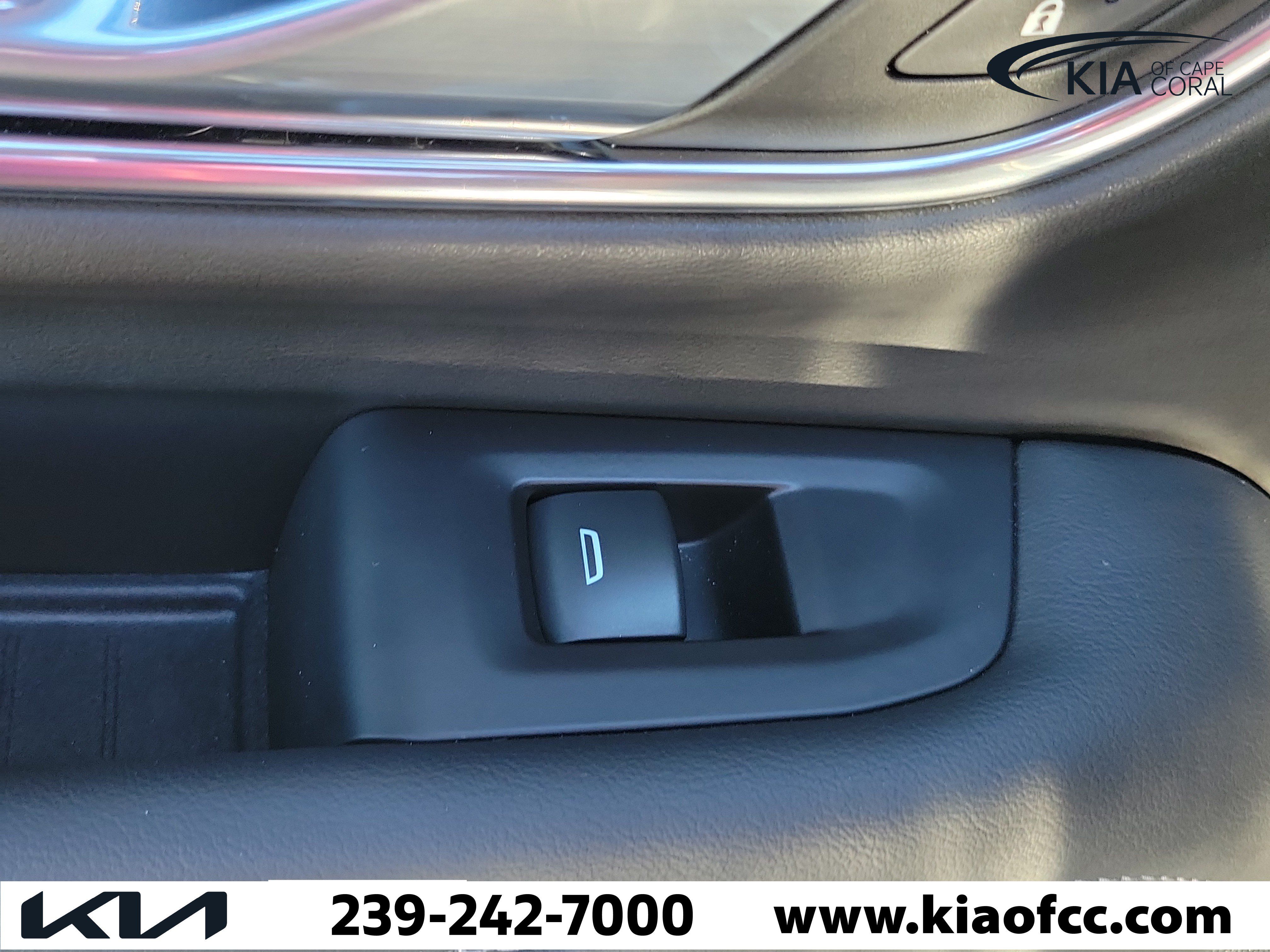 Used 2023 Chevrolet Tahoe LT RWD image 16