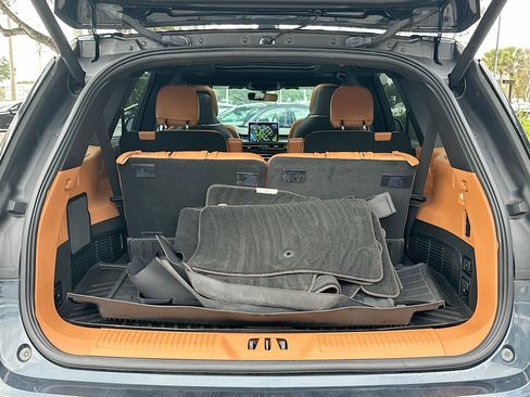 Used 2023 Lincoln Aviator Black Label Grand Touring w/ Class IV Trailer Tow Package image 29