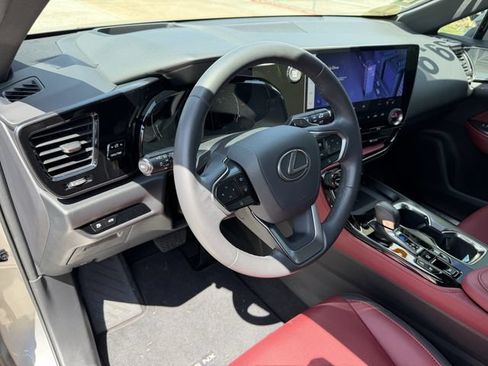 Used 2022 Lexus NX 350 AWD image 14