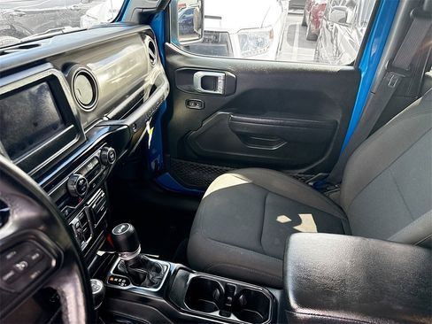 Used 2022 Jeep Wrangler Unlimited Sport S image 25