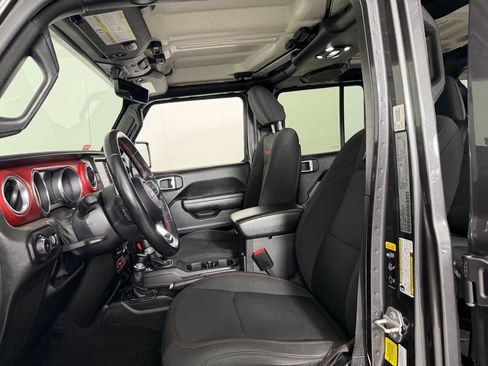 Used 2022 Jeep Wrangler Unlimited Rubicon image 23