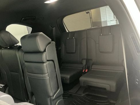Used 2023 Lexus LX 600 4WD w/ Appearance Package image 30