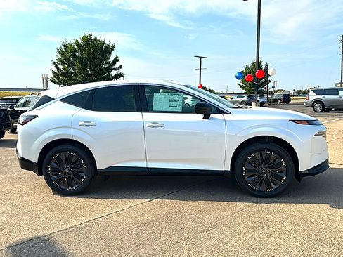 New 2026 Nissan Murano Platinum w/ Cargo Package AWD/4WD image 7
