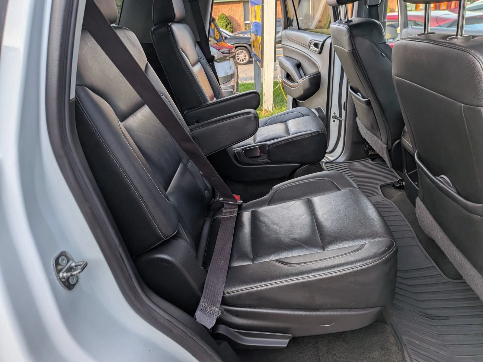 Used 2017 Chevrolet Tahoe LT w/ LT Signature Package AWD/4WD image 47