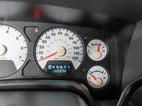 Used 2009 Dodge Ram 2500 Truck SLT w/ Trailer Tow Group image 16