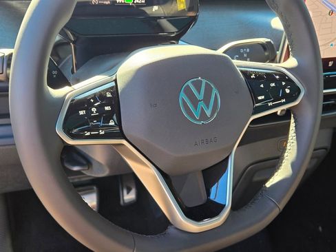 New 2025 Volkswagen ID. Buzz Pro S Plus RWD image 11