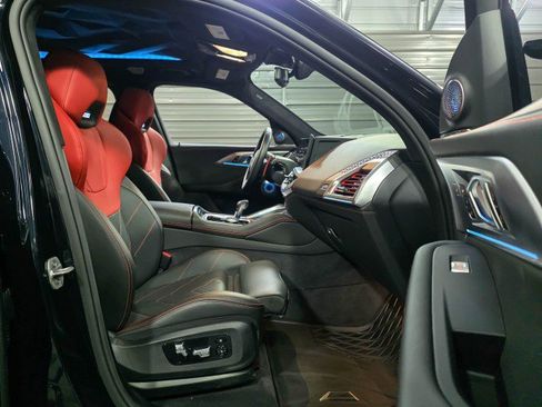 Used 2025 BMW XM Label Red w/ M Driver's Package image 17