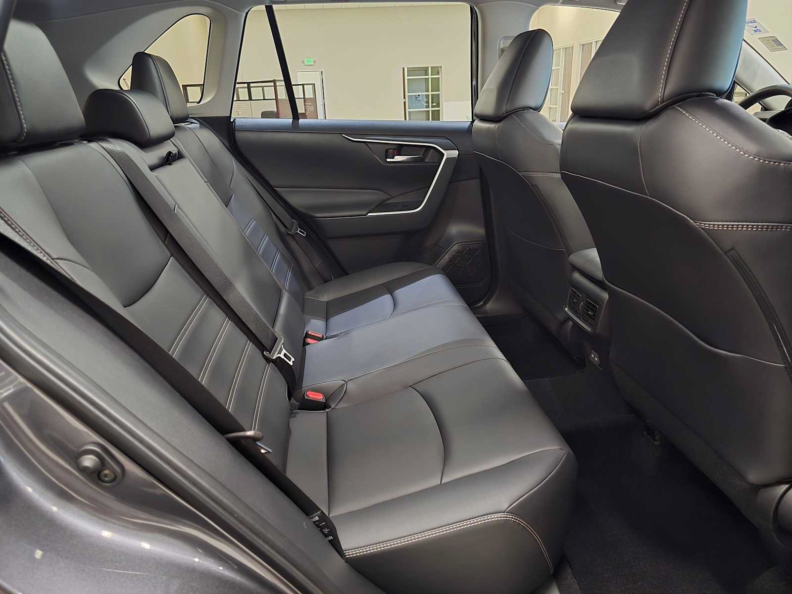 Certified 2025 Toyota RAV4 XLE Premium AWD/4WD image 26
