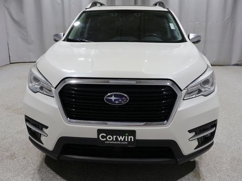 Used 2019 Subaru Ascent Touring AWD/4WD image 9