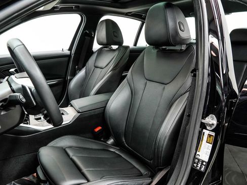 Used 2025 BMW 330i xDrive Sedan image 14