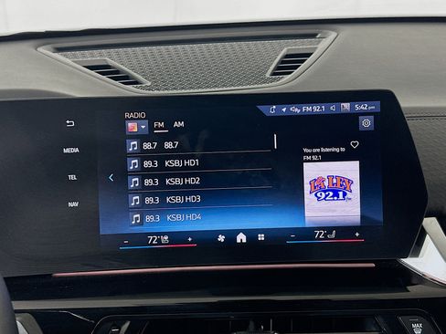 Used 2025 BMW X2 xDrive28i w/ Convenience Package image 21