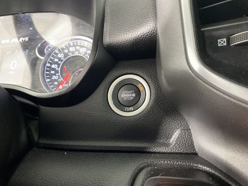 Used 2023 RAM 1500 Big Horn AWD/4WD image 25
