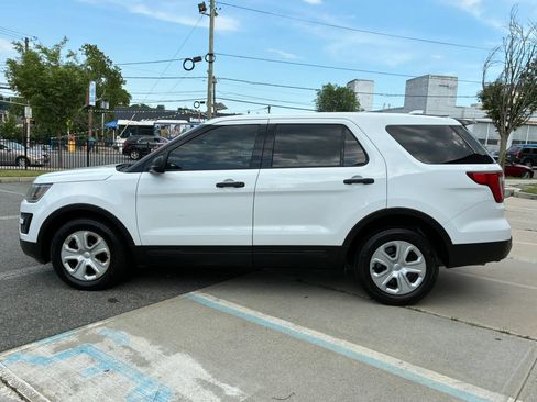 Used 2016 Ford Explorer 4WD Police Interceptor w/ Ready For The Road Package image 8