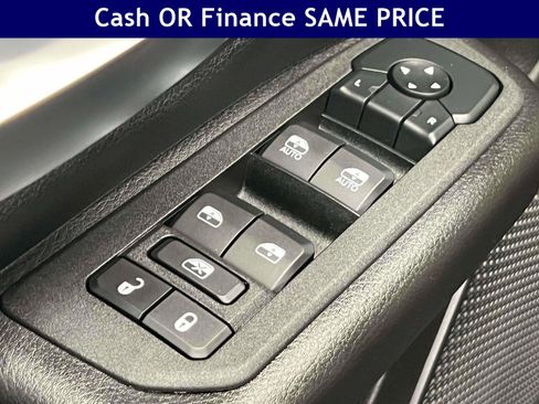 Used 2026 RAM 1500 Express AWD/4WD image 17