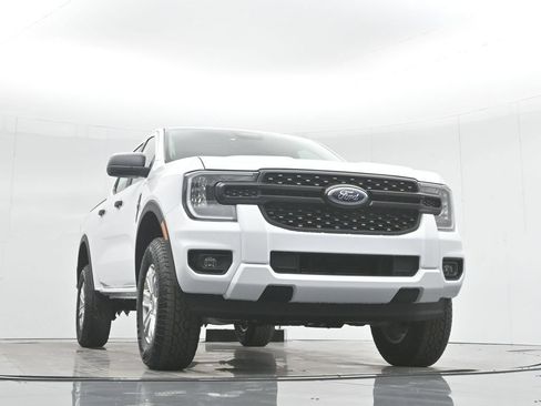 Used 2025 Ford Ranger XL RWD image 48