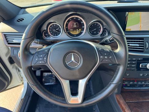 Used 2012 Mercedes-Benz E 350 4MATIC Sedan image 20