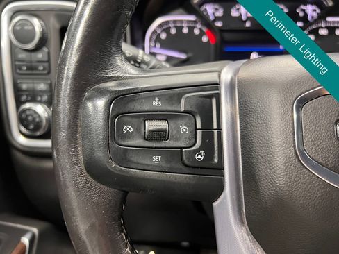 Used 2021 GMC Sierra 1500 SLT w/ SLT Premium Package AWD/4WD image 10