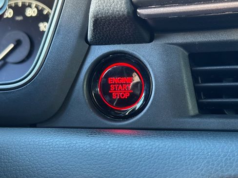 Used 2024 Honda Pilot TrailSport image 34