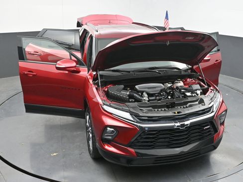 Used 2025 Chevrolet Blazer RS FWD image 41
