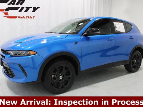 Used 2023 Dodge Hornet GT w/ GT Blacktop Package AWD/4WD image 1
