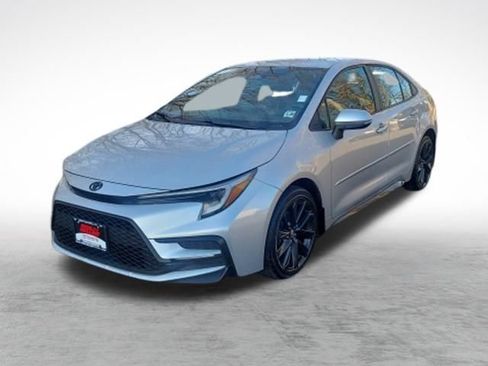 Used 2023 Toyota Corolla SE image 34