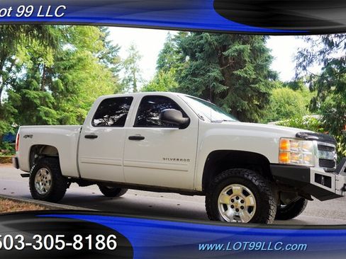 Used 2011 Chevrolet Silverado 1500 LT w/ All-Star Edition AWD/4WD image 7