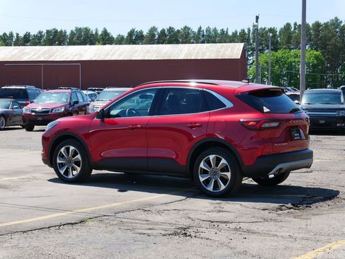 Certified 2023 Ford Escape Platinum w/ Premium Technology Package AWD/4WD image 4