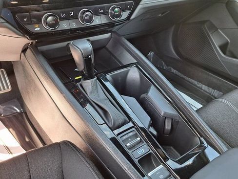 Used 2025 Honda Accord Sport image 17