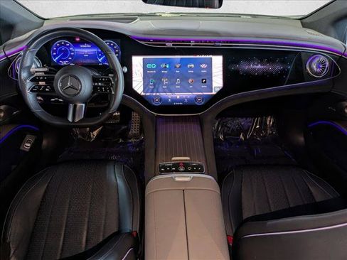 Certified 2022 Mercedes-Benz EQS 580 4MATIC Sedan image 19