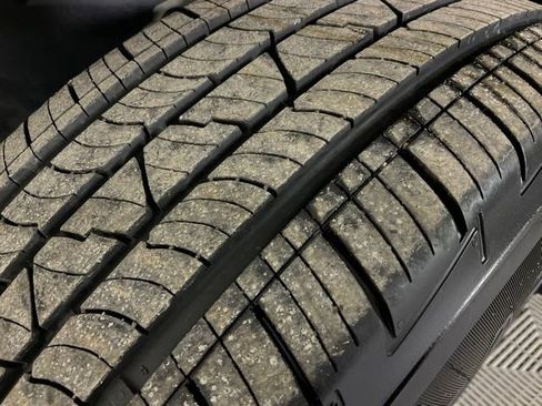 Used 2015 Jeep Renegade Trailhawk w/ Premium Leather Group image 36