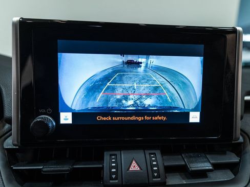 Certified 2024 Toyota RAV4 Adventure AWD/4WD image 29