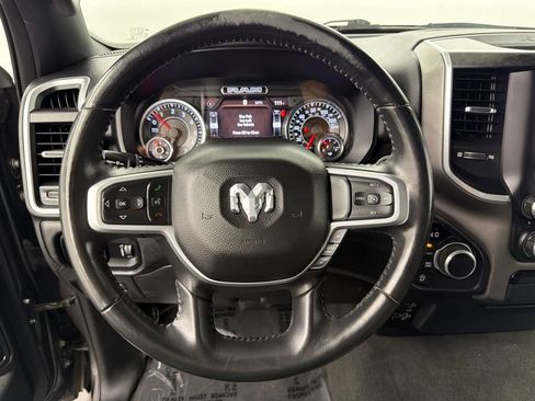 Used 2022 RAM 1500 Big Horn AWD/4WD image 25