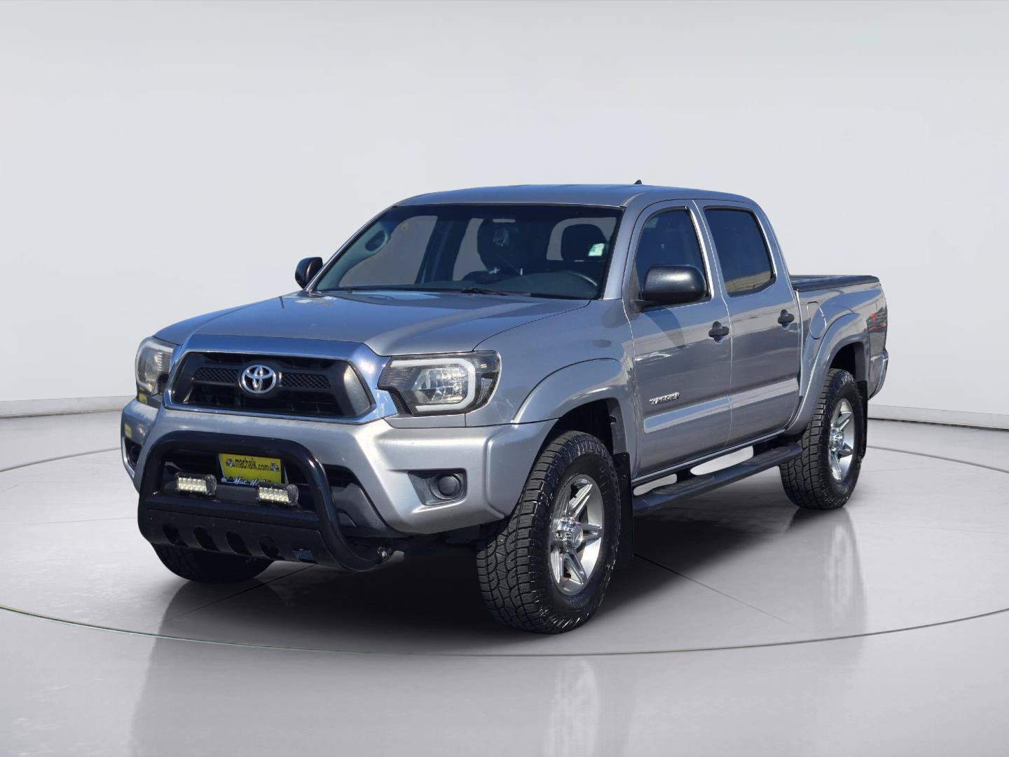 Used 2014 Toyota Tacoma PreRunner w/ SR5 Package RWD image 1