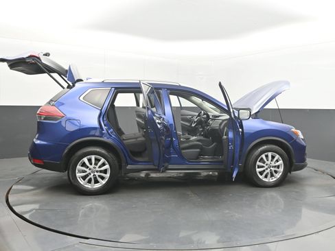 Used 2019 Nissan Rogue SV AWD/4WD image 46