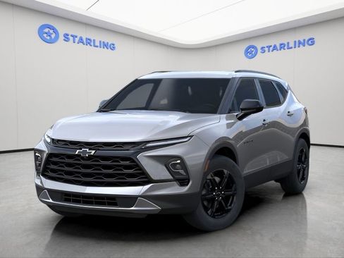 New 2025 Chevrolet Blazer LT w/ Midnight/Sport Edition image 8