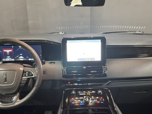 Used 2020 Lincoln Navigator Reserve w/ Equipment Group 208A Reserve AWD/4WD image 29