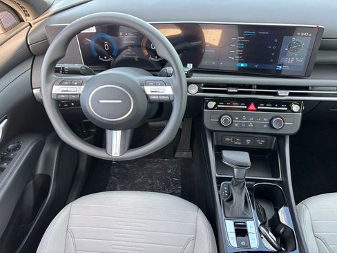 New 2026 Hyundai Santa Cruz SE image 16